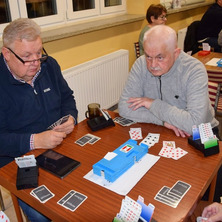 Beczak i Czarnecki górą. Rozgrywki brydżowe