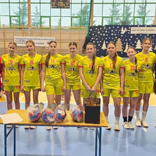 Ogólnopolski turniej. Szczypiornistki z Kcyni laureatkami