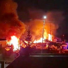 Pożar budynku mieszkalnego. Nocna akcja gaśnicza