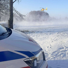 Wypadek na sankach. Jedenastolatka uderzyła w słup