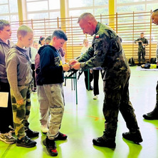 Edukacja z wojskiem. Cenne wskazówki dotyczące bezpieczeństwa