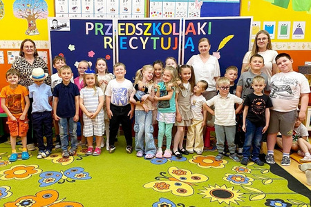 fot. Szkoła Podstawowa im. ppor. Marka Uleryka w Dziewierzewie