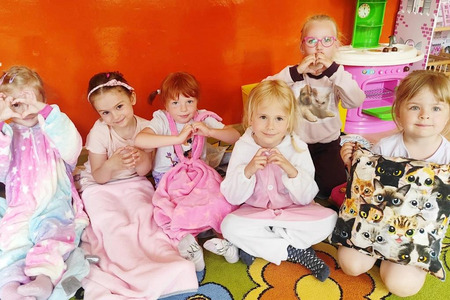 fot. Szkoła Podstawowa im. ppor. Marka Uleryka w Dziewierzewie