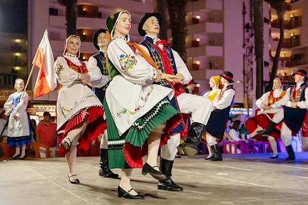fot. Folklore Festivals Blue Diamond